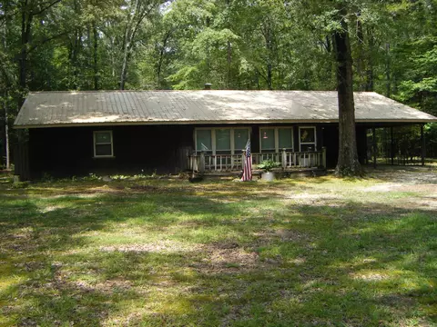 420 E Farm Rd, Delight, AR 71940