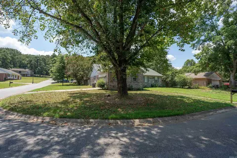 Exterior - 103 Chippewa Dr, Searcy, AR 72143 photo 7 of 8