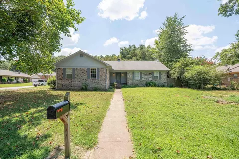 Exterior - 103 Chippewa Dr, Searcy, AR 72143 photo 1 of 8