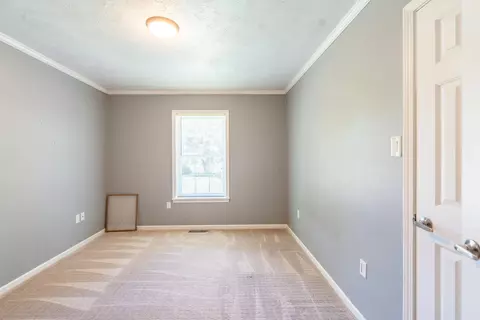 Bedroom - 103 Chippewa Dr, Searcy, AR 72143 photo 2 of 9