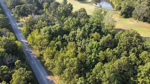 308-310 Airpark Rd, Horseshoe Bend, AR 72512