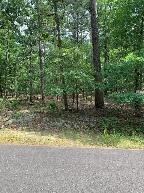 30 Alava Cir, Hot Springs Village, AR 71909