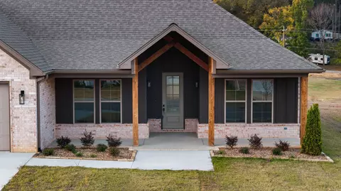 113 Harmony Vlg, Haskell, AR 72015 photo 1