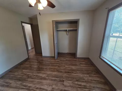 Bedroom - 10 Overlook Dr, Searcy, AR 72143 photo 7 of 8