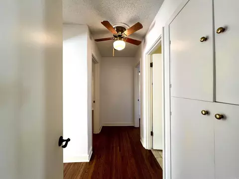 Entry Way - 115 N N Crst, Trumann, AR 72472 photo 2 of 2