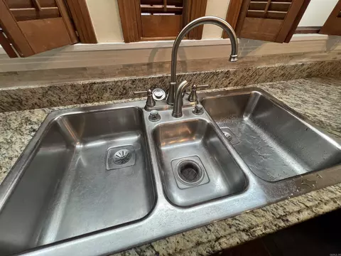 Kitchen - 115 N N Crst, Trumann, AR 72472 photo 5 of 6