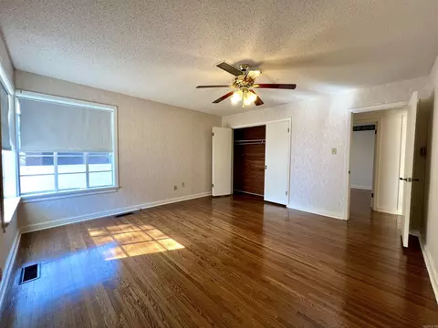 Bedroom - 115 N N Crst, Trumann, AR 72472 photo 3 of 5