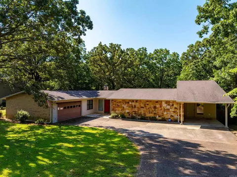 3360 Timberland Dr, Batesville, AR 72501