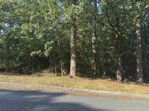 2110 Westport Loop, Little Rock, AR 72212