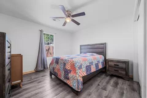 Bedroom - 117 9th Ave, Mountain Pine, AR 71956 photo 1 of 1