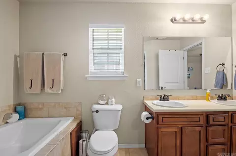 Bath - 119 Harmony Loop, Maumelle, AR 72113 photo 3 of 3