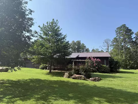 722 Woody Trl, Higden, AR 72067