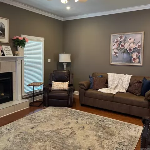 818 Mallard Ln, Conway, AR 72034 photo 3