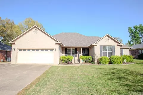 818 Mallard Ln, Conway, AR 72034 photo 1