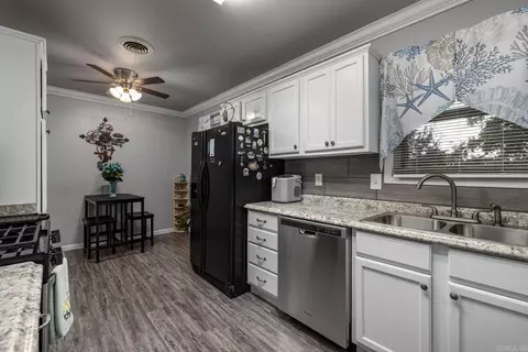 2215 Lee Ave, Conway, AR 72034 photo 15