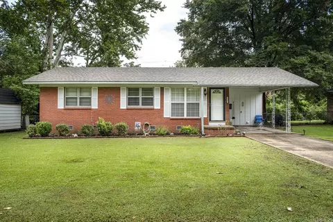 2215 Lee Ave, Conway, AR 72034 photo 5