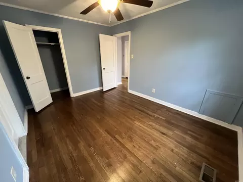 Bedroom - 1022 E Sevier St, Benton, AR 72015 photo 4 of 6