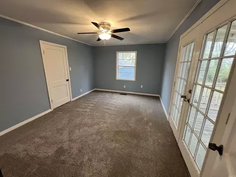 Bedroom - 1022 E Sevier St, Benton, AR 72015 photo 5 of 6