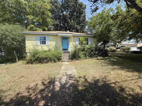 Exterior - 1022 E Sevier St, Benton, AR 72015 photo 1 of 1