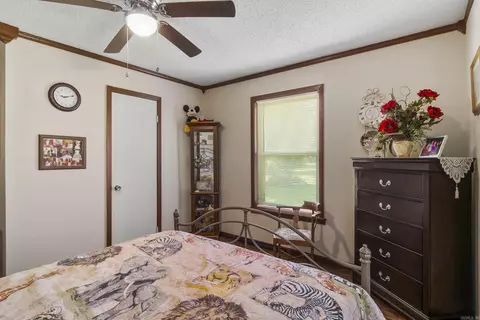 Bedroom - 256 Vernon Harvey Rd, Beebe, AR 72012 photo 4 of 6