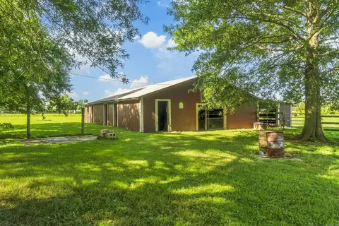 Exterior - 256 Vernon Harvey Rd, Beebe, AR 72012 photo 11 of 13