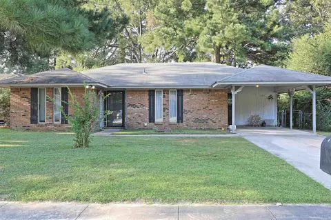 Exterior - 5518 W 20th Ave, Pine Bluff, AR 71603 photo 1 of 4