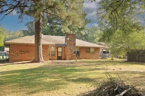 Exterior - 5518 W 20th Ave, Pine Bluff, AR 71603 photo 4 of 4