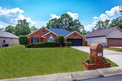 Exterior - 216 Chantilly Cir, Maumelle, AR 72113 photo 9 of 9