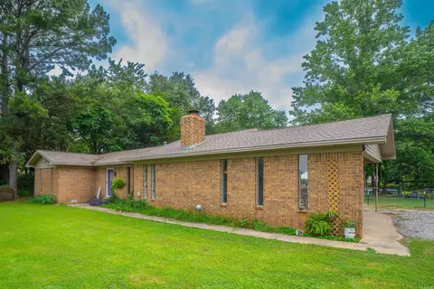 103 N Greer Dr, Searcy, AR 72143