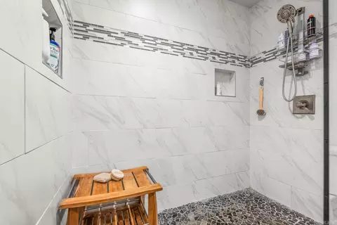 Bath - 271 Austin Loop, El Paso, AR 72045 photo 4 of 6