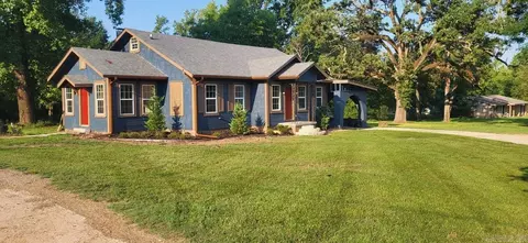 4302 E 9th St, Texarkana, AR 71854 photo 2