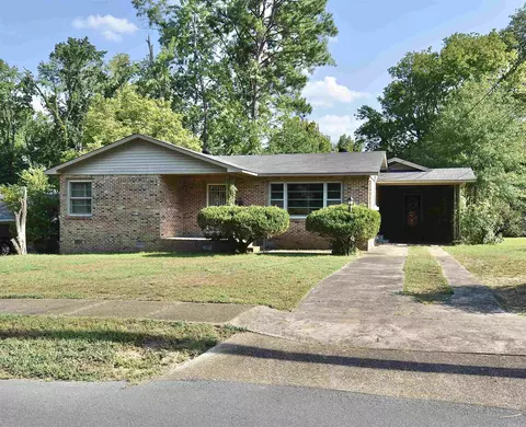 719 E Mill St, Malvern, AR 72104 photo 1