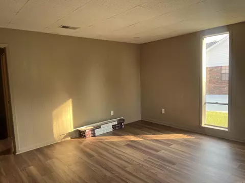 315 W Third, Malvern, AR 72104 photo 9
