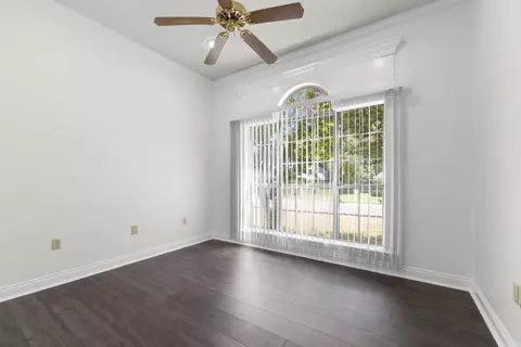 930 Enderlin, Conway, AR 72034 photo 23