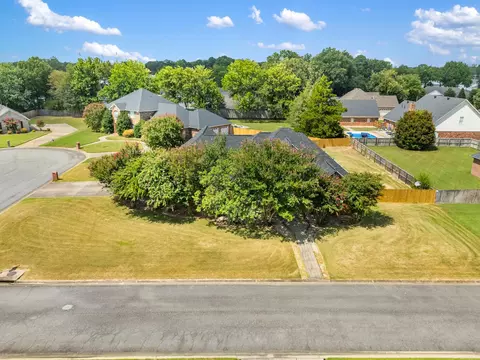 930 Enderlin, Conway, AR 72034 photo 48