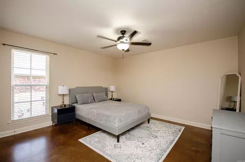 Bedroom - 1040 Calloway Dr, Conway, AR 72034 photo 4 of 4