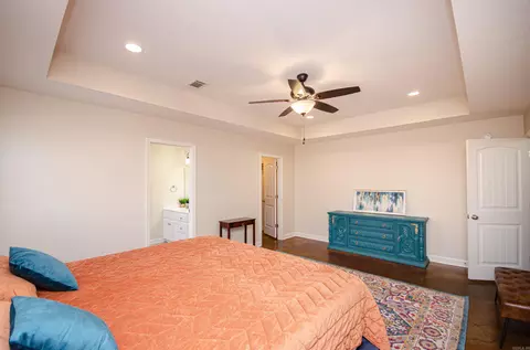 Bedroom - 1040 Calloway Dr, Conway, AR 72034 photo 2 of 4