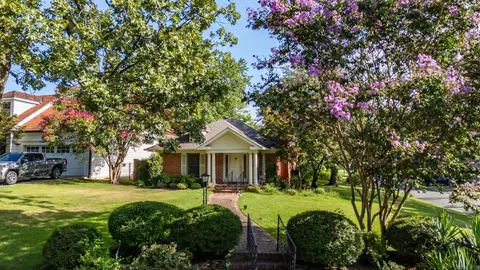5100 Country Clb, Little Rock, AR 72207