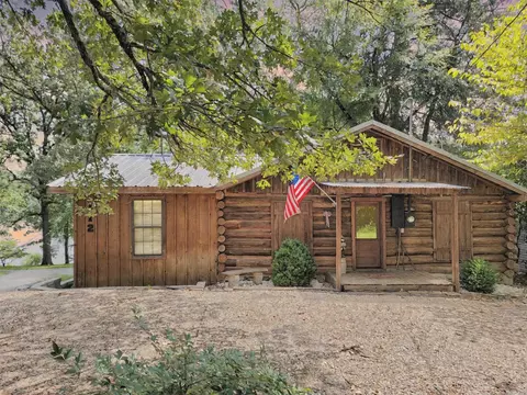 112 Fairchild Pt, Hot Springs National Park, AR 71901