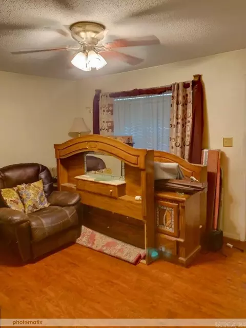 19 Meadowview St, Warren, AR 71671 photo 5