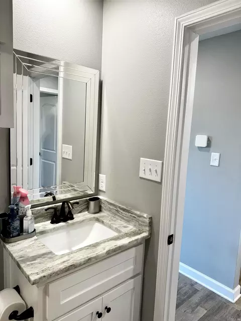 Bath - 27 Remington Ln, Ward, AR 72176 photo 5 of 5