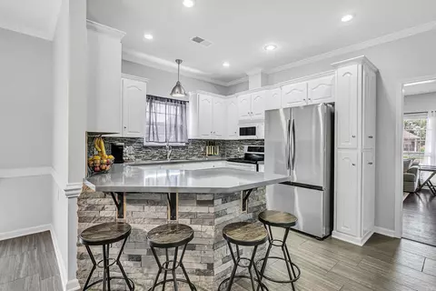 Kitchen - 507 Dakota Dr, Cabot, AR 72023 photo 6 of 8