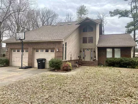 404 Ballard Cir, Trumann, AR 72472