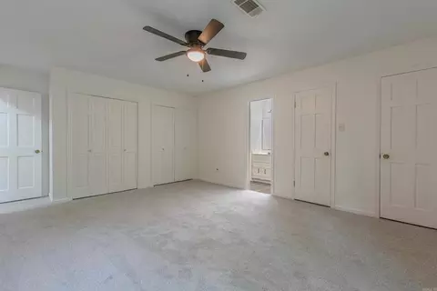 Bedroom - 300 Oakmont Dr, Alexander, AR 72002 photo 2 of 6