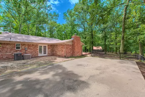 Exterior - 300 Oakmont Dr, Alexander, AR 72002 photo 6 of 21
