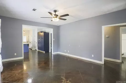 535 Davis St, Conway, AR 72034 photo 9