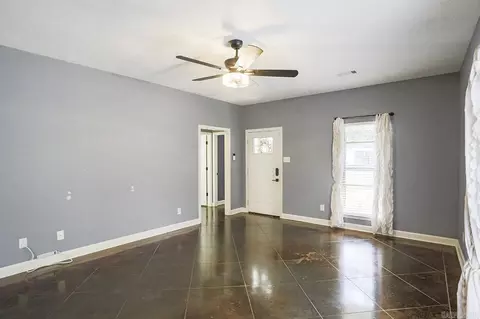 535 Davis St, Conway, AR 72034 photo 6