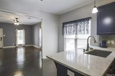 535 Davis St, Conway, AR 72034 photo 11