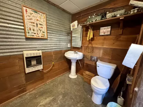 1315 Cr 67, Mammoth Spring, AR 72554 photo 11
