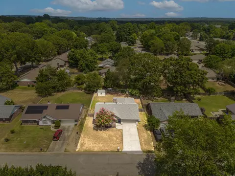 View/Area - 18 Manchester Dr, Conway, AR 72034 photo 2 of 2